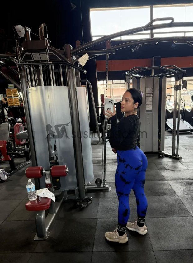 Luciana Ferretti puta y escort en Puebla