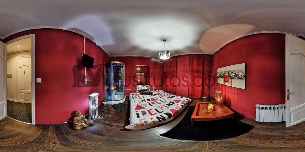 SoulValencia Plazas - Si tienes entre 18 y 30 años. Tienes habitación con wifi, vestidor, cocina, terraza. Clientes de dia y de noche en Valencia.