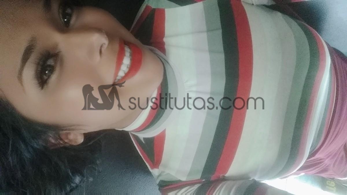 Stephany - Me considero una persona tierna, agradable, apasionada y educada, con disposición de hablar de cualquier tema que gustes.
