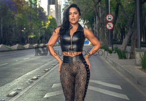Nanis - Nanis, si de verdad quieres arder en el deseo excitante de una buena amante, no te lo pienses más y lánzate a por mí.