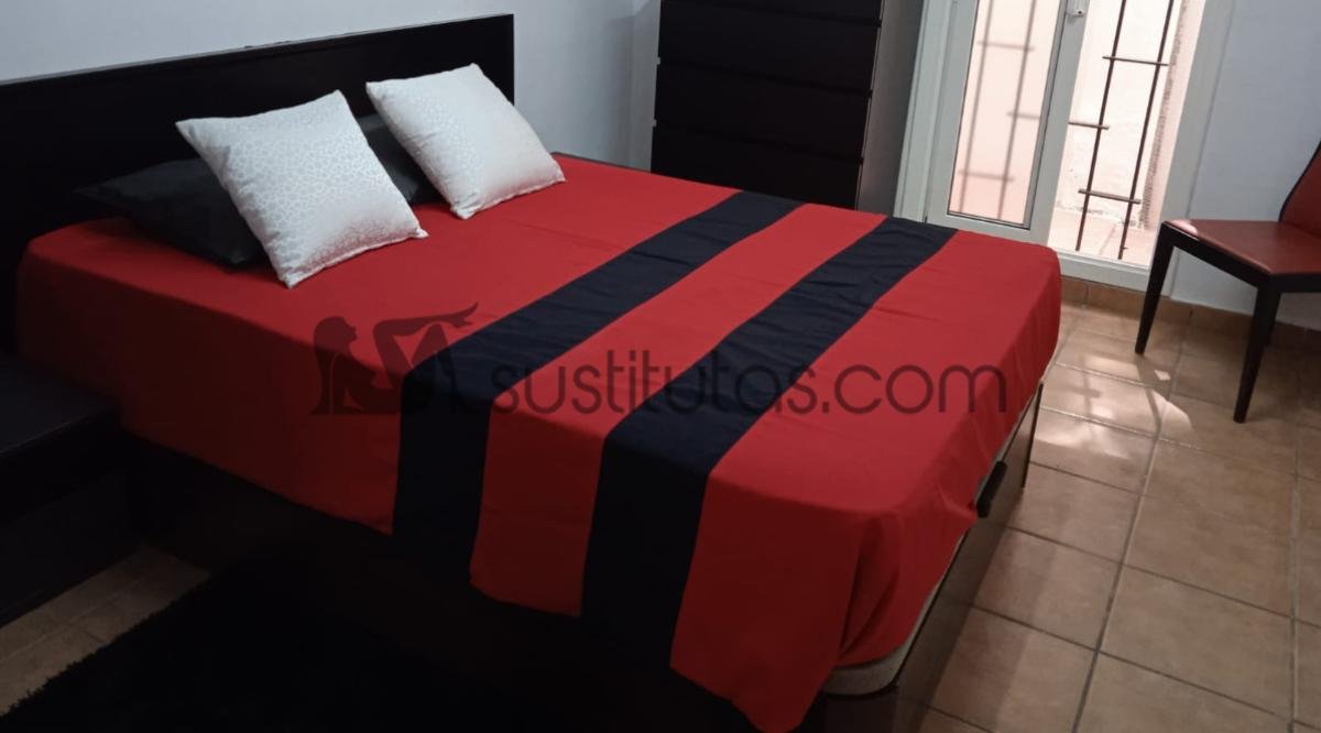 Brittany - Alquiler de habitación para chica independiente, se alquila habitación por semana, zona eixample, sagrada familia.